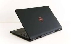 DELL Inspiron 5577 Core i7 vga 1050